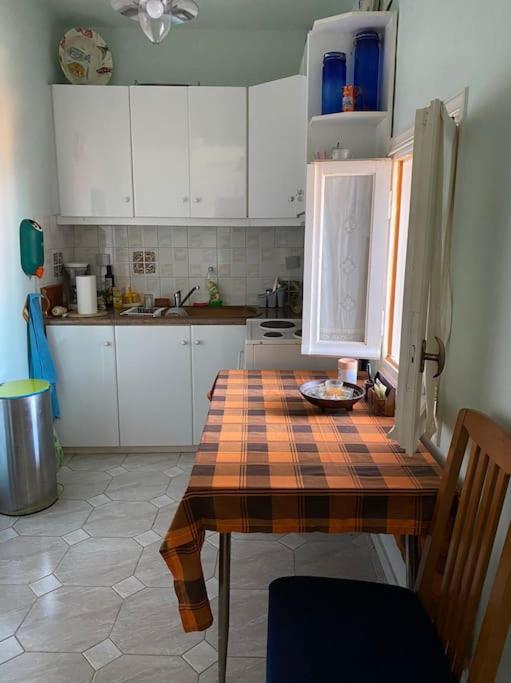The House Of Grandma Zinios Villa Ioulis Екстериор снимка