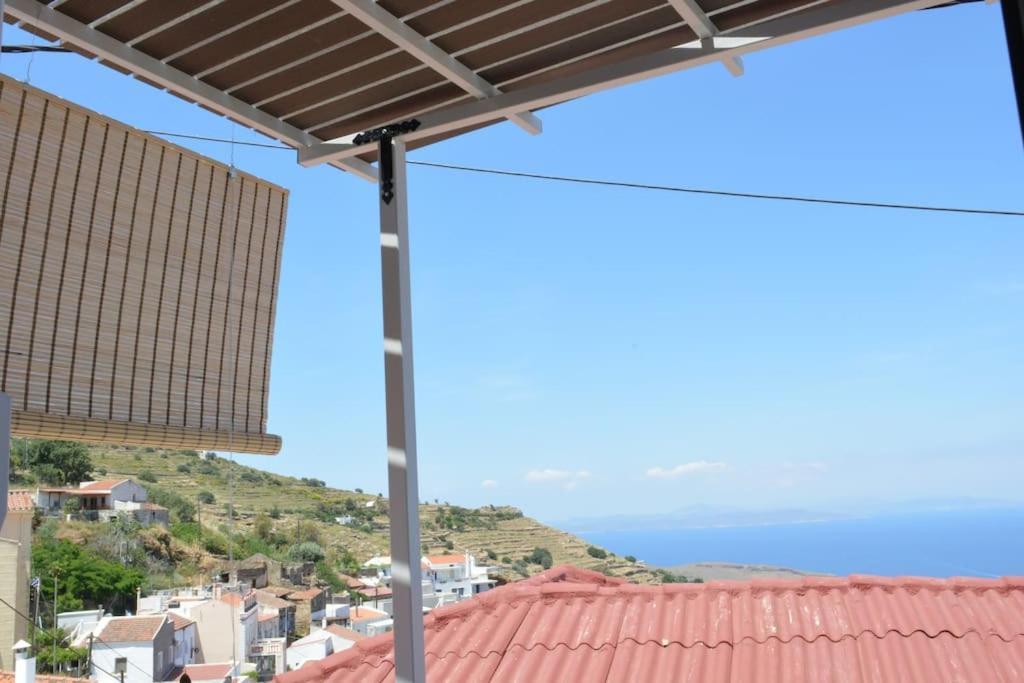 The House Of Grandma Zinios Villa Ioulis Екстериор снимка