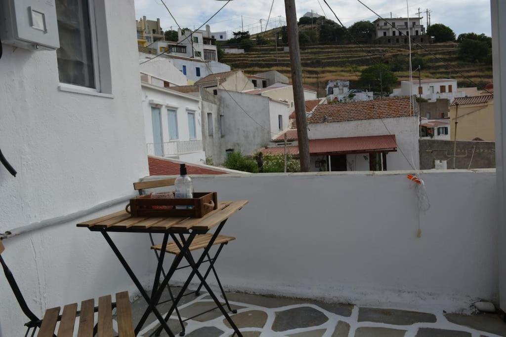The House Of Grandma Zinios Villa Ioulis Екстериор снимка